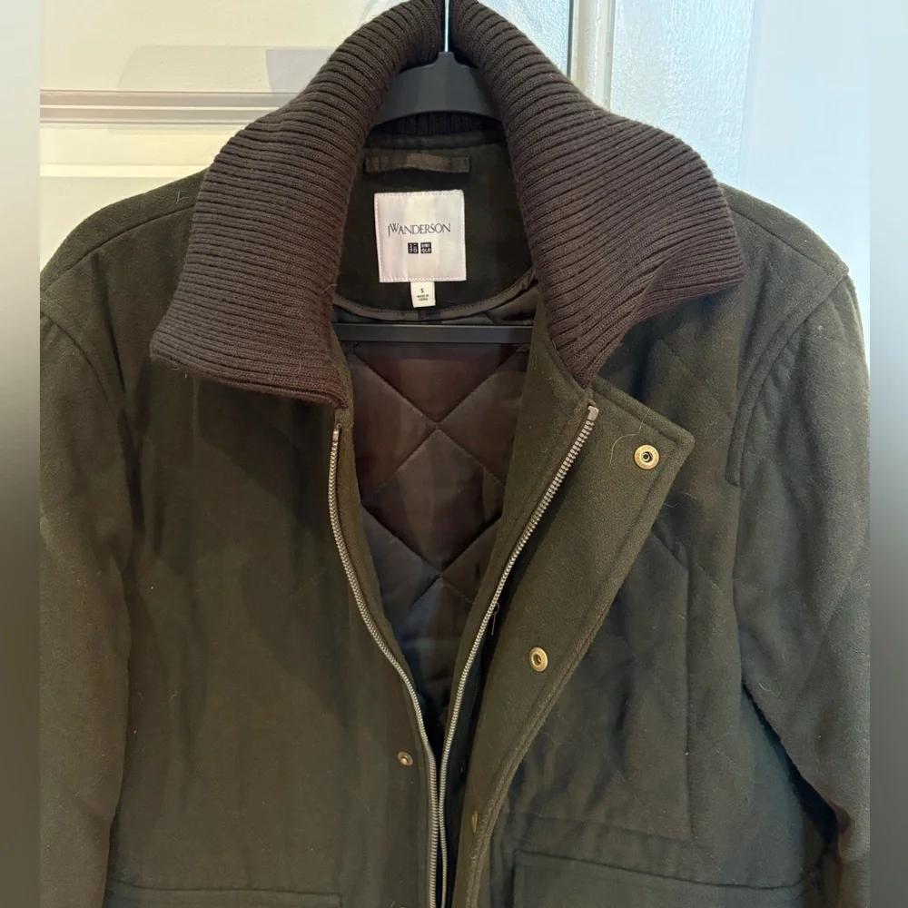 J.W. Anderson x Uniqlo Men's Green Quilted Jacket Sz S - Picture 6 of 7